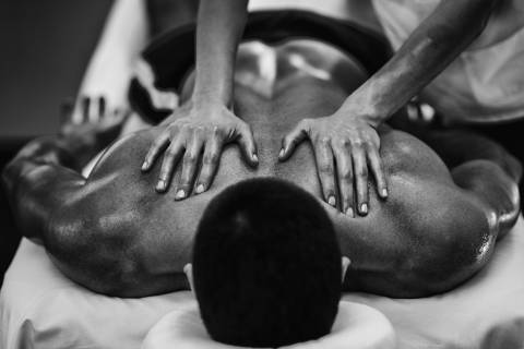 Te contamos cuáles son las claves del masaje balinés